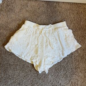 Eyelet Flowy Shorts Shorts